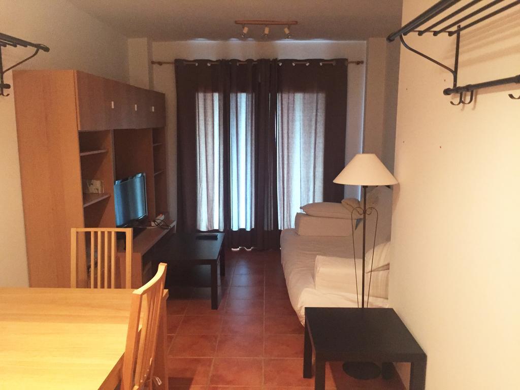 סיירה נבדה Apartamentos Monte Oiz Asn מראה חיצוני תמונה